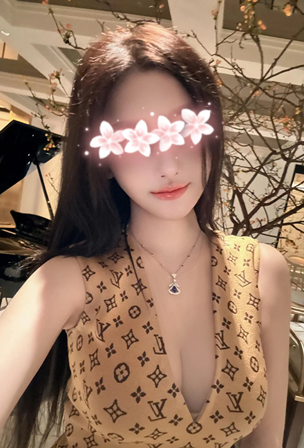 40513女孩.jpg